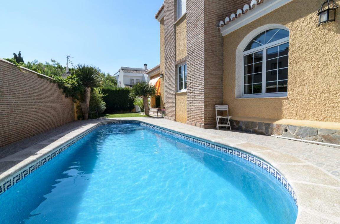 Habitaciones En Casa Centrica Con Piscina Almunecar Exterior photo